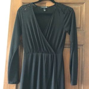 Black Forever 21 long sleeve dress